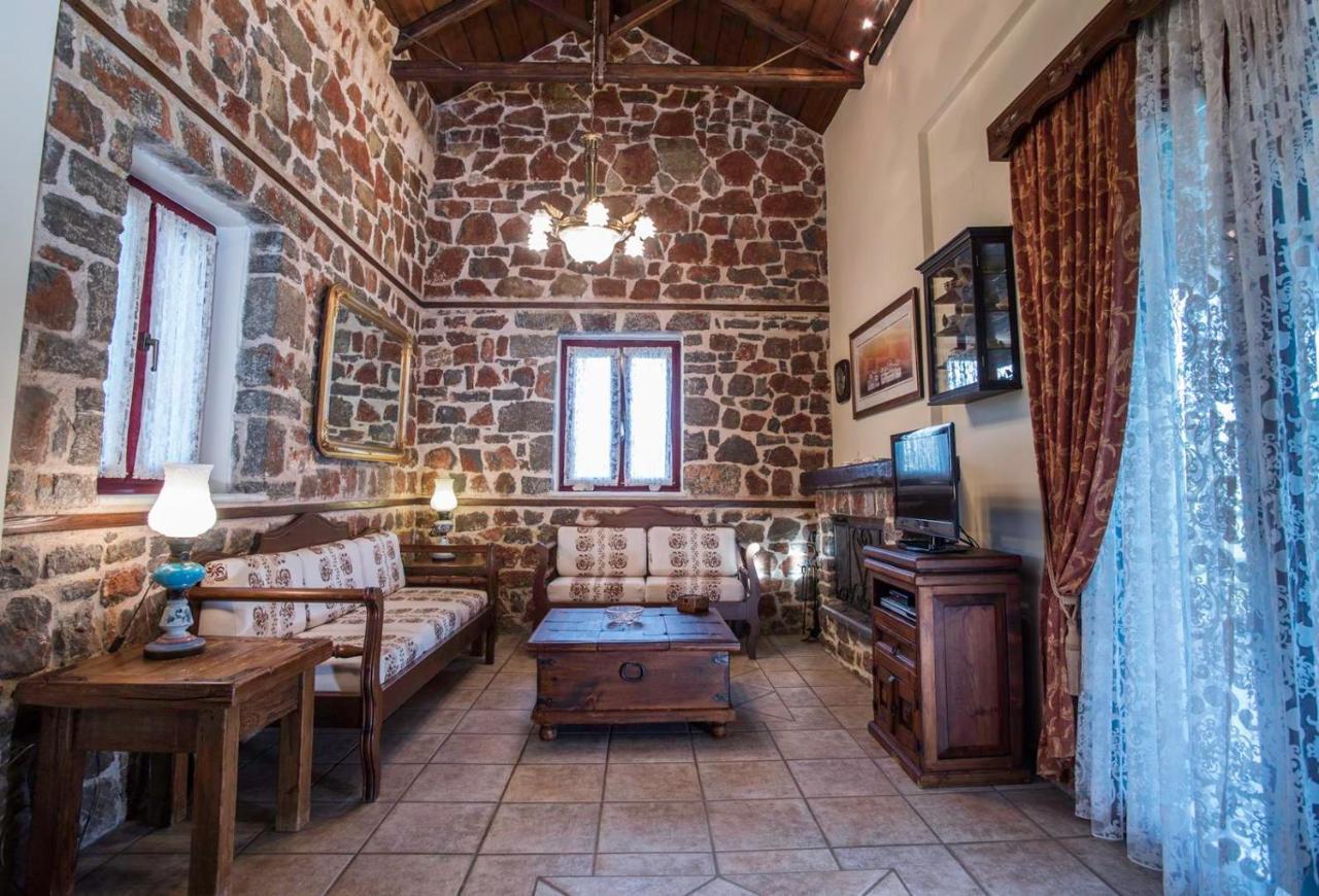 Вилла Galaxidi Mansion Экстерьер фото